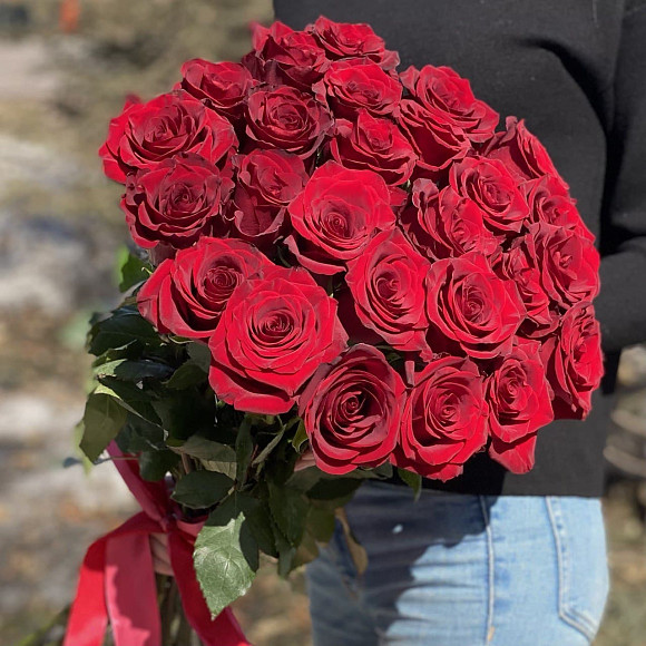 Букет из 21 красной розы Эксплорер (Эквадор) 70 см